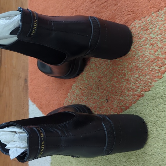 Prada chelsea platform boots - Picture 2 of 4